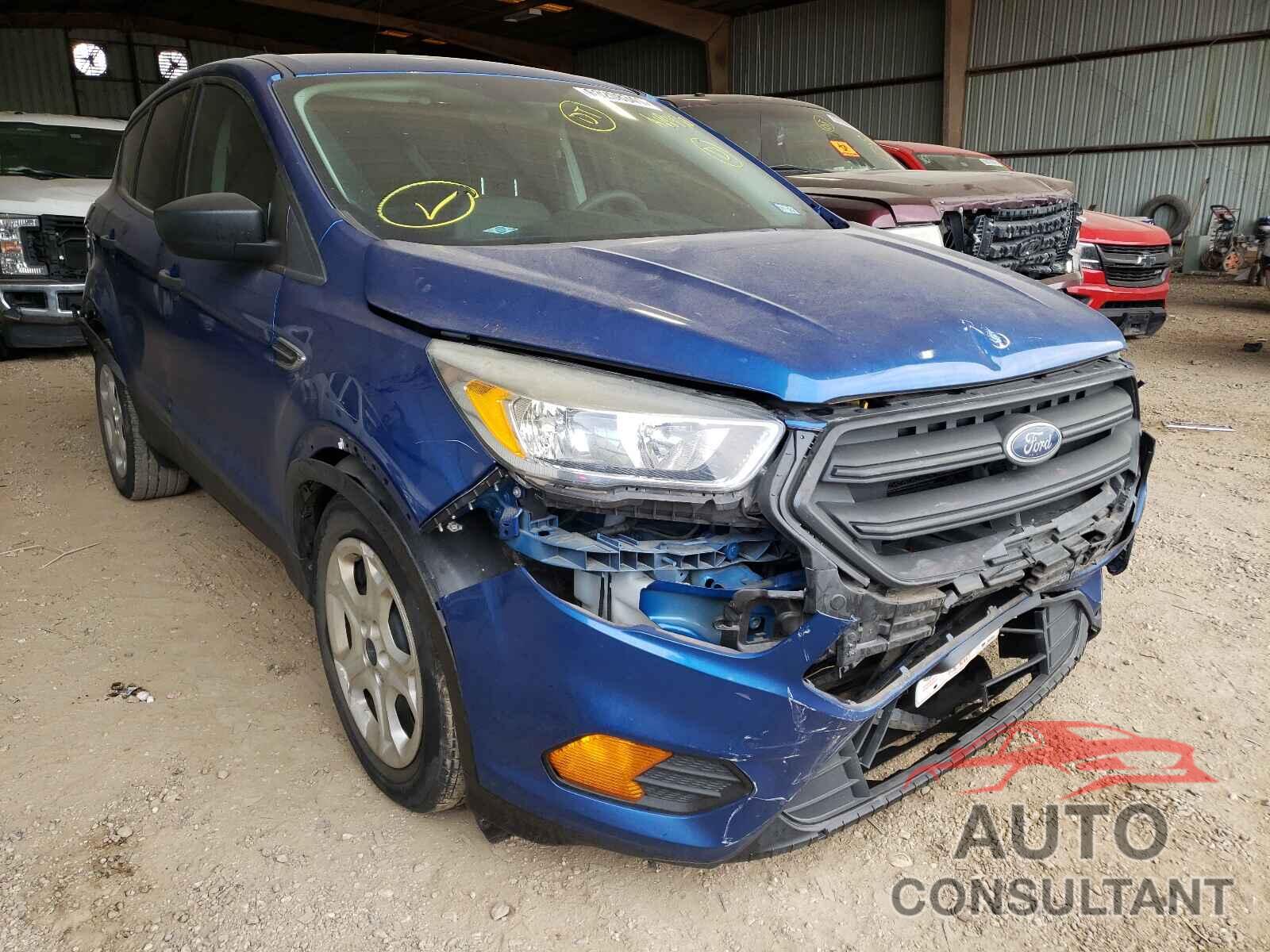 FORD ESCAPE 2017 - 1FMCU0F70HUA19430
