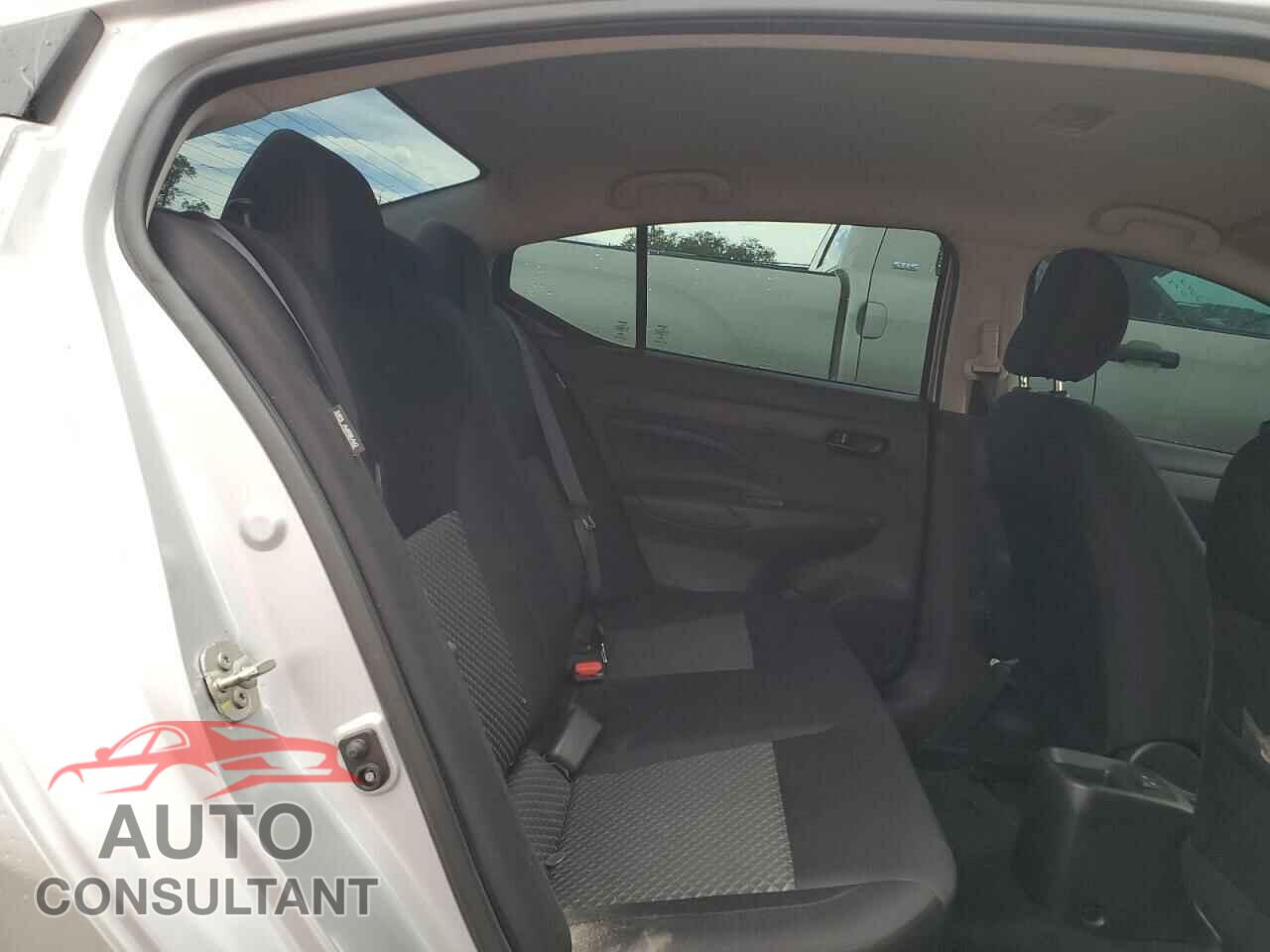 NISSAN VERSA 2021 - 3N1CN8DVXML855609