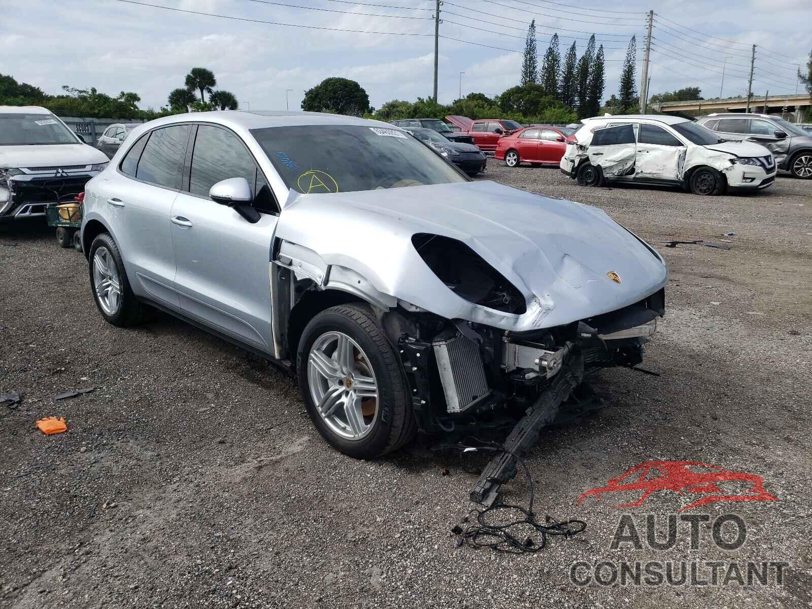 PORSCHE MACAN 2016 - WP1AB2A54GLB46963