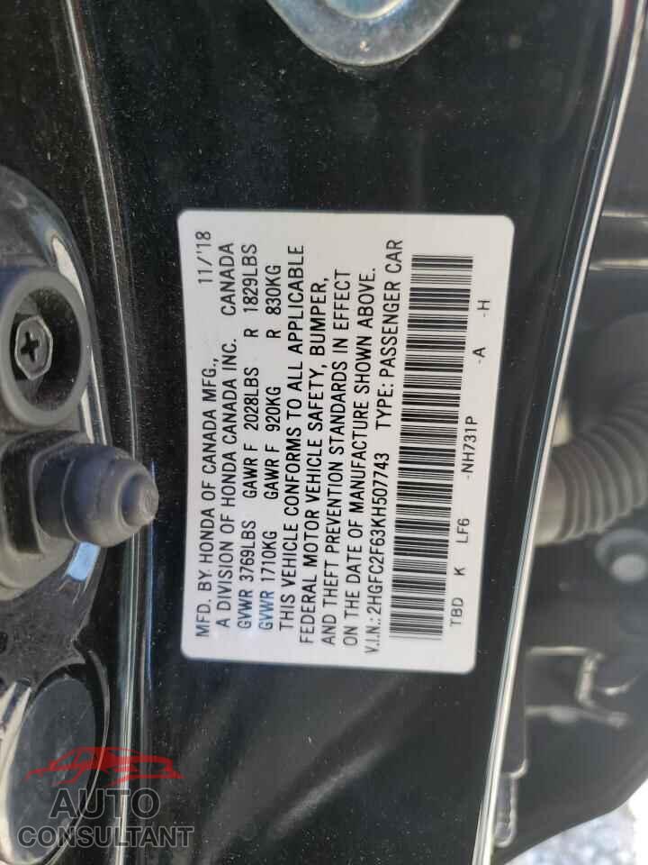 HONDA CIVIC 2019 - 2HGFC2F63KH507743