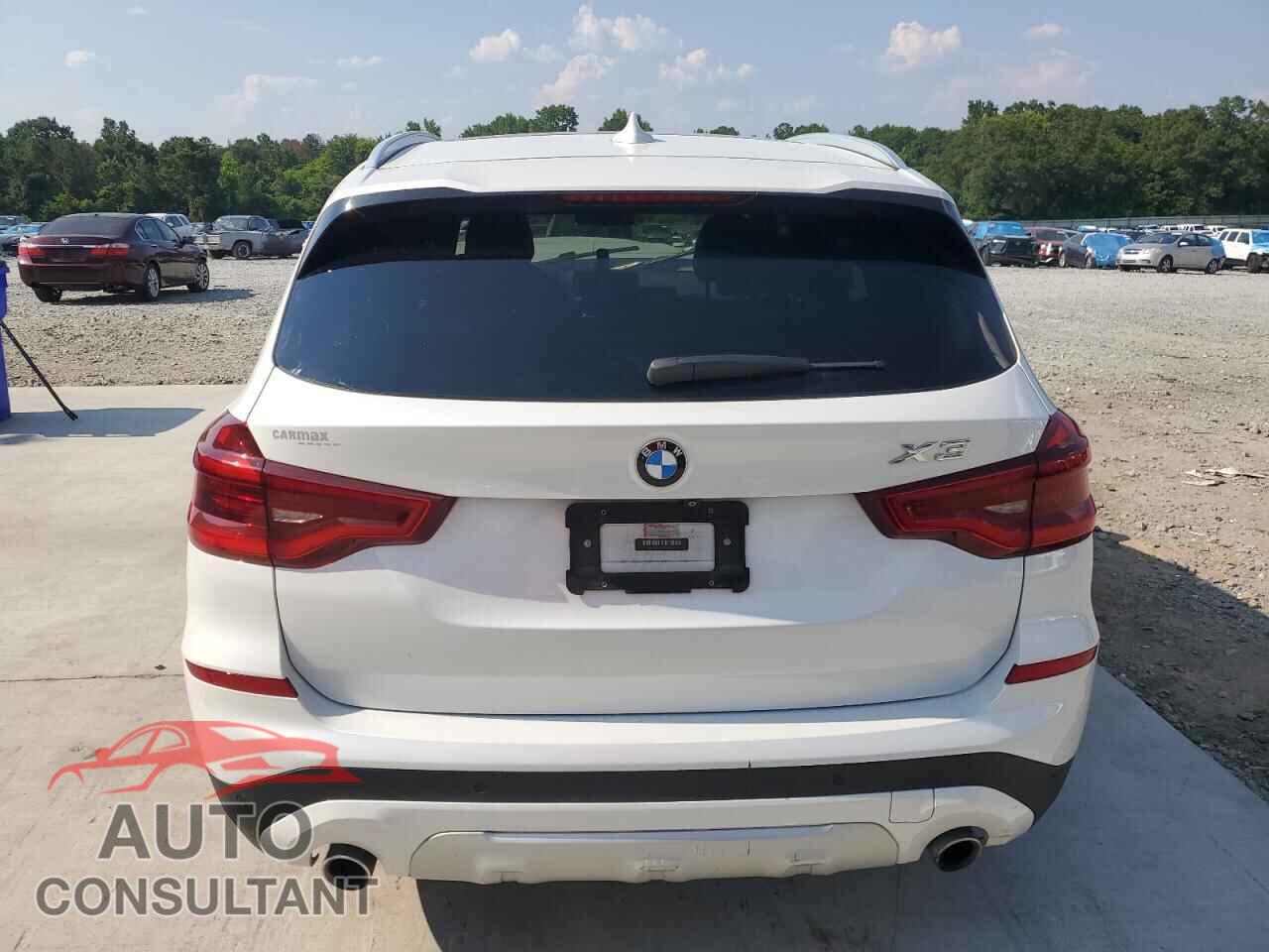 BMW X3 2018 - 5UXTR9C55JLD63622
