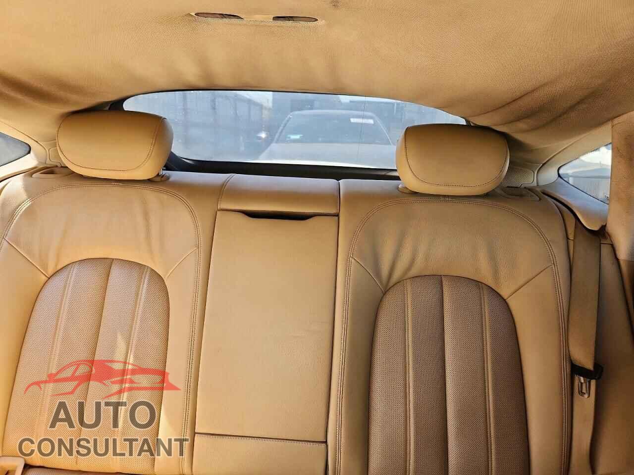 AUDI A7 2012 - WAU2GAFC9CN080284