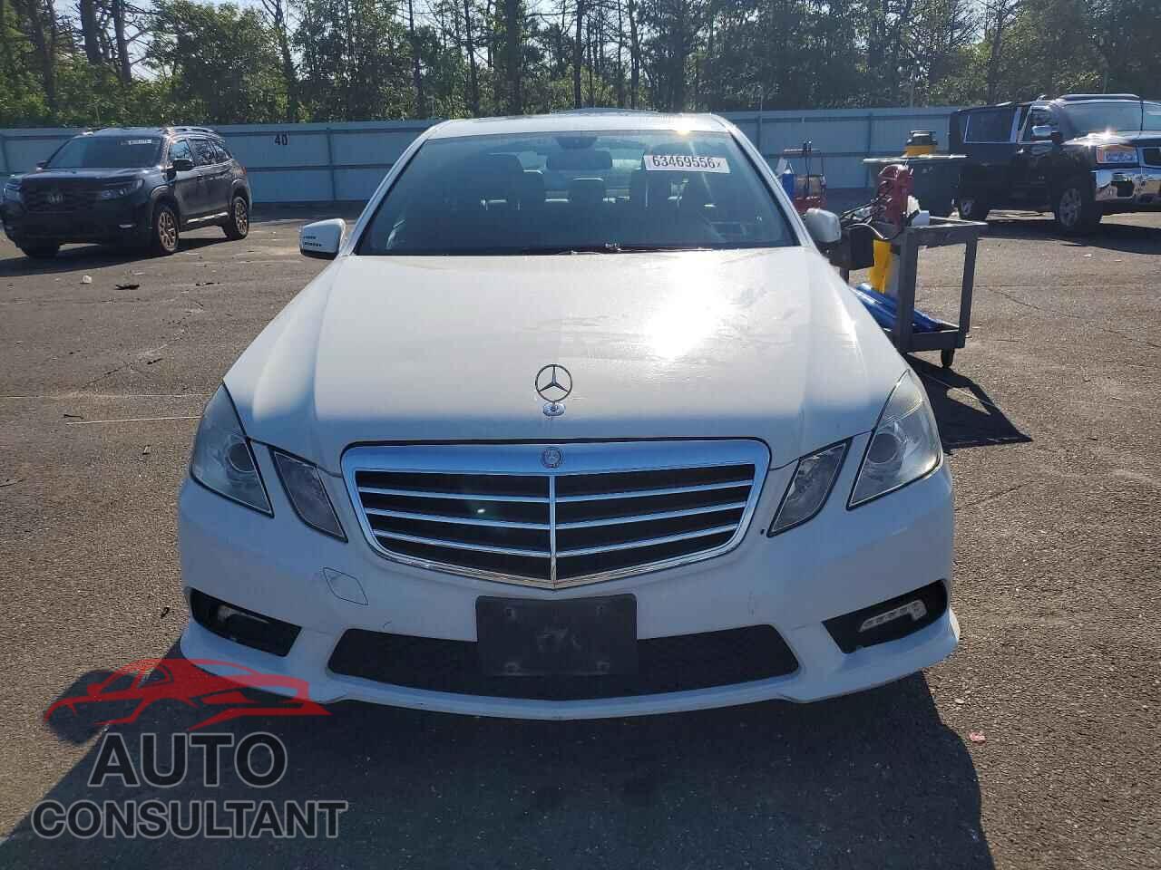 MERCEDES-BENZ E-CLASS 2011 - WDDHF8HBXBA503446