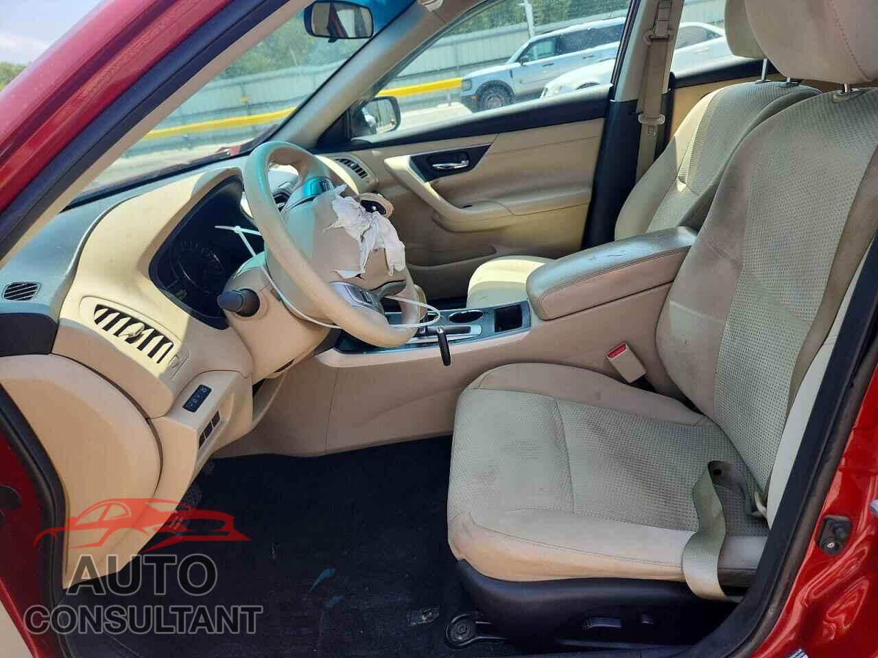 NISSAN ALTIMA 2015 - 1N4AL3AP9FC268681