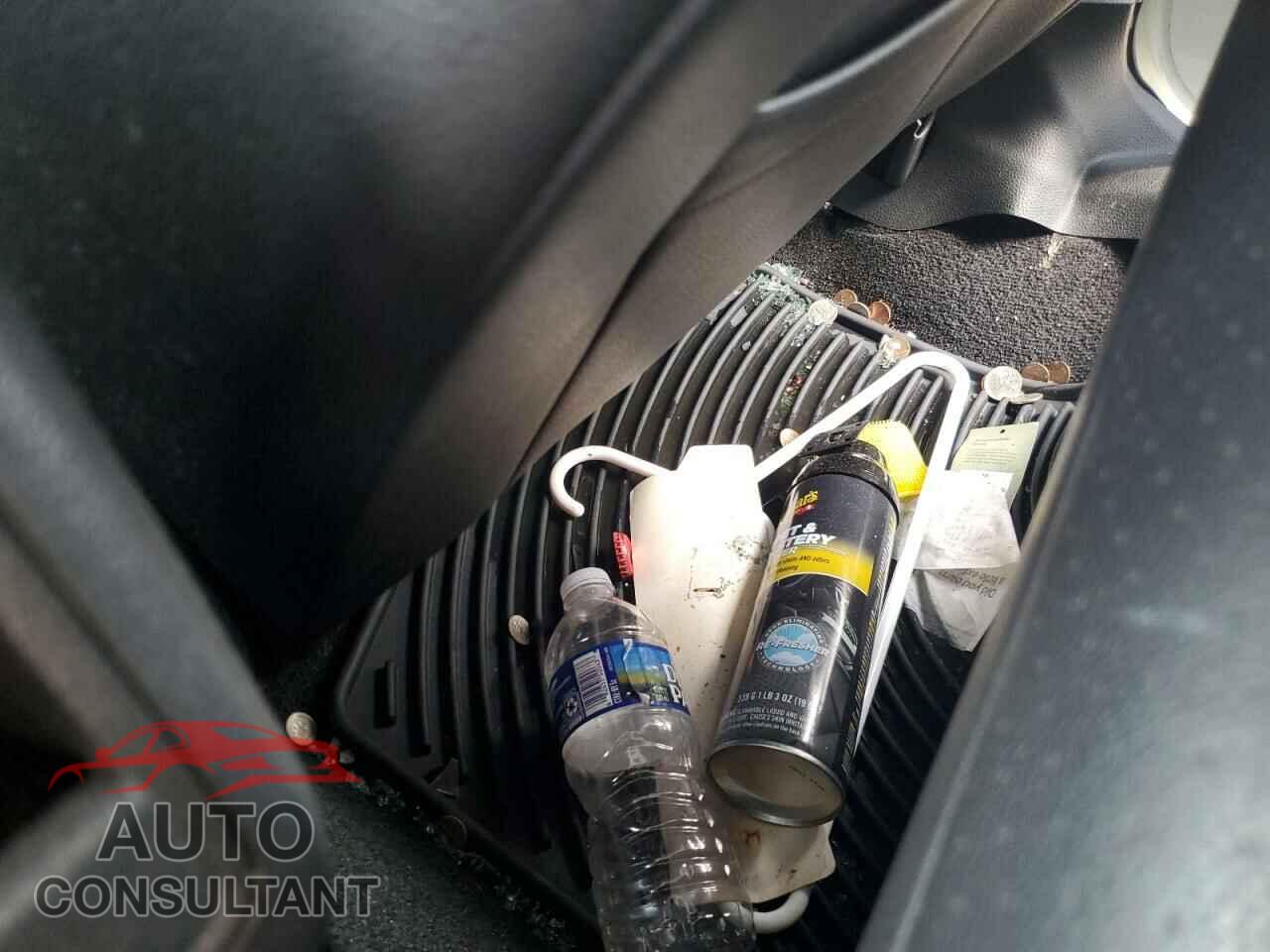 VOLKSWAGEN PASSAT 2018 - 1VWAA7A35JC049338