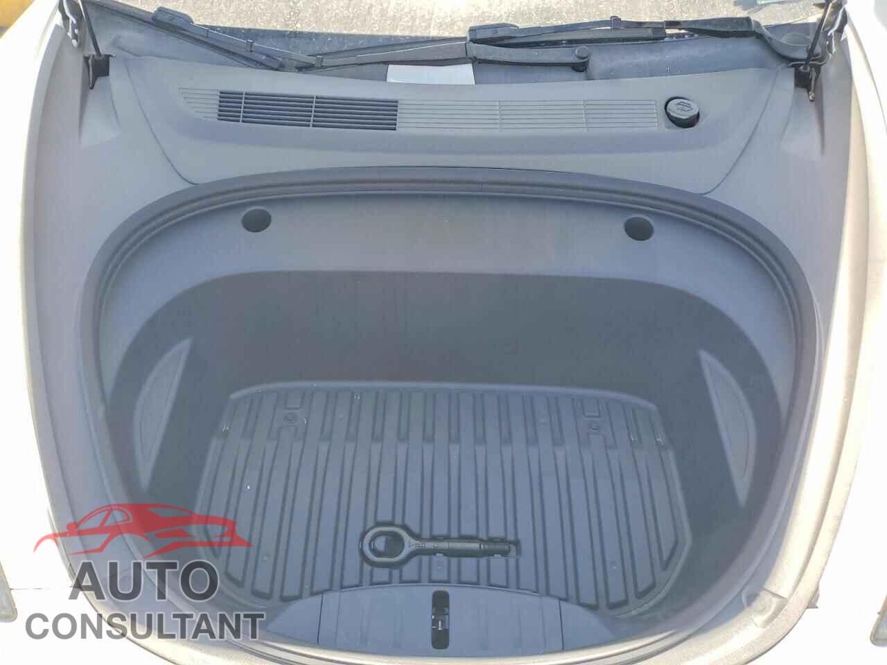 TESLA MODEL 3 2023 - 5YJ3E1EA1PF510245