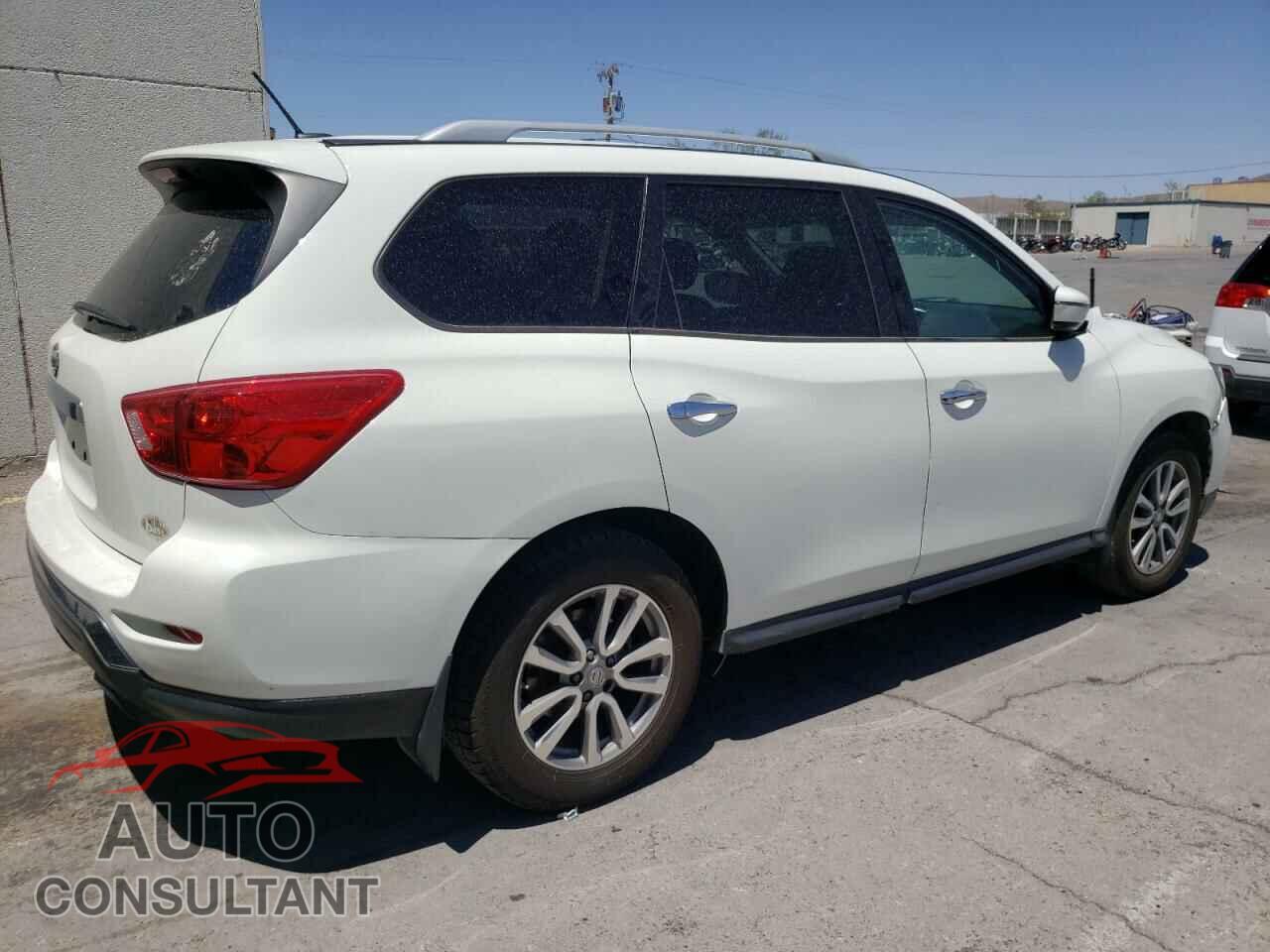 NISSAN PATHFINDER 2017 - 5N1DR2MN2HC683365