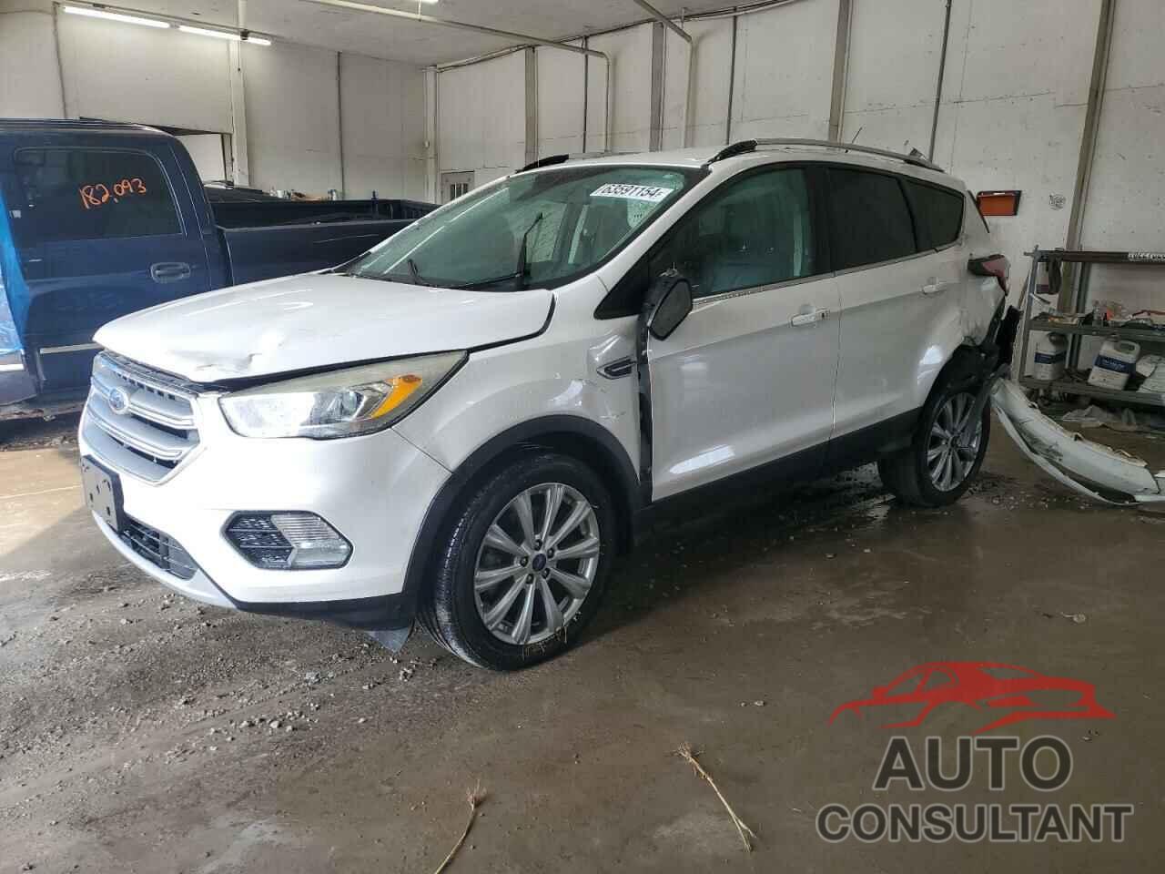 FORD ESCAPE 2017 - 1FMCU9JD1HUD33184