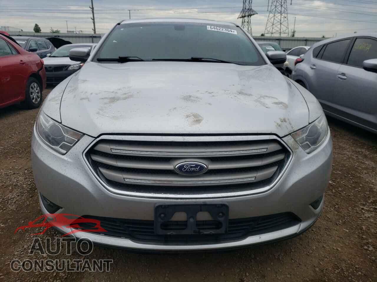 FORD TAURUS 2016 - 1FAHP2E89GG127992