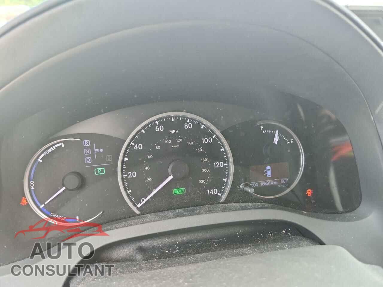 LEXUS CT 200 2012 - JTHKD5BH3C2106799
