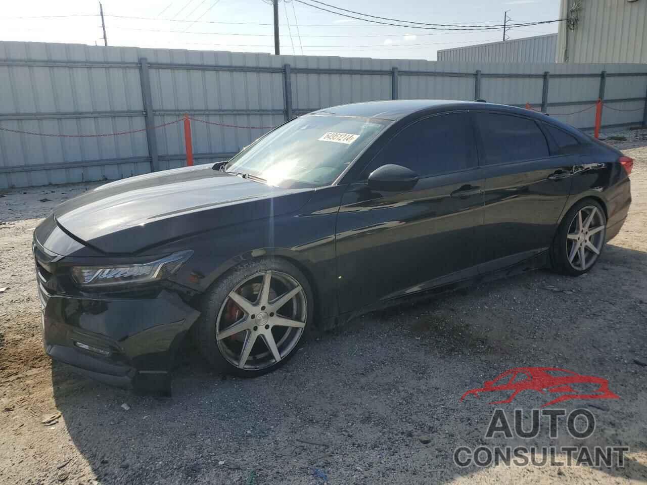 HONDA ACCORD 2018 - 1HGCV1F33JA225600