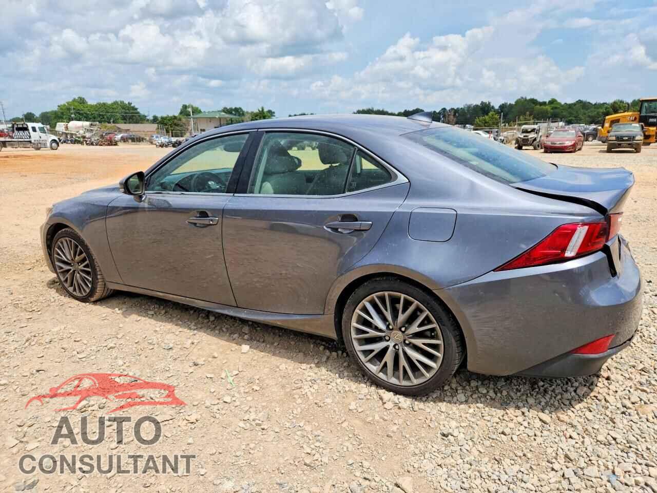 LEXUS IS 2015 - JTHBF1D26F5055331
