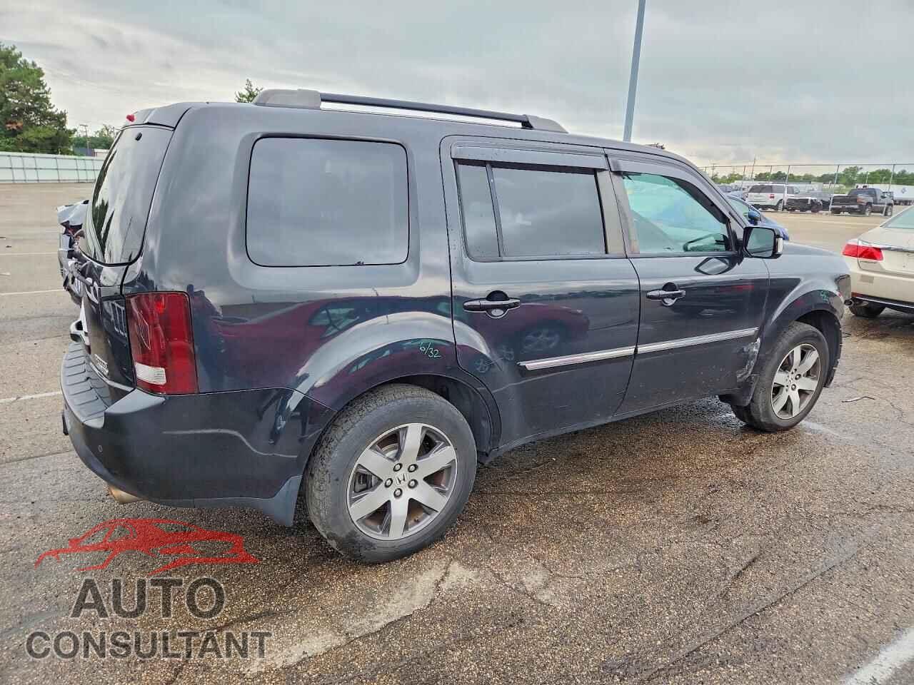 HONDA PILOT 2013 - 5FNYF4H92DB016722