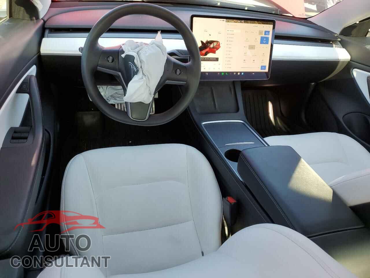 TESLA MODEL 3 2021 - 5YJ3E1EC8MF926306