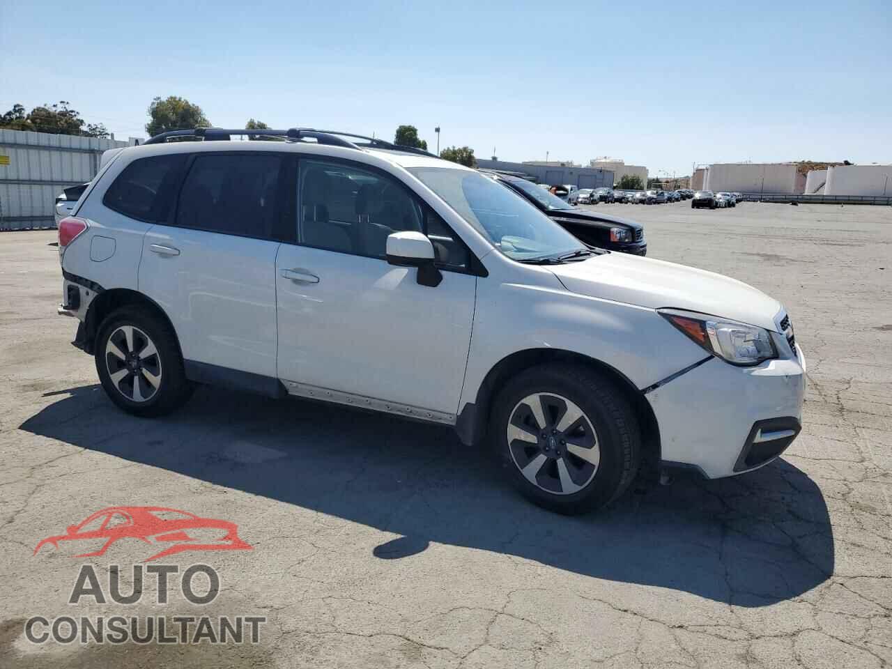 SUBARU FORESTER 2017 - JF2SJADC4HH412582