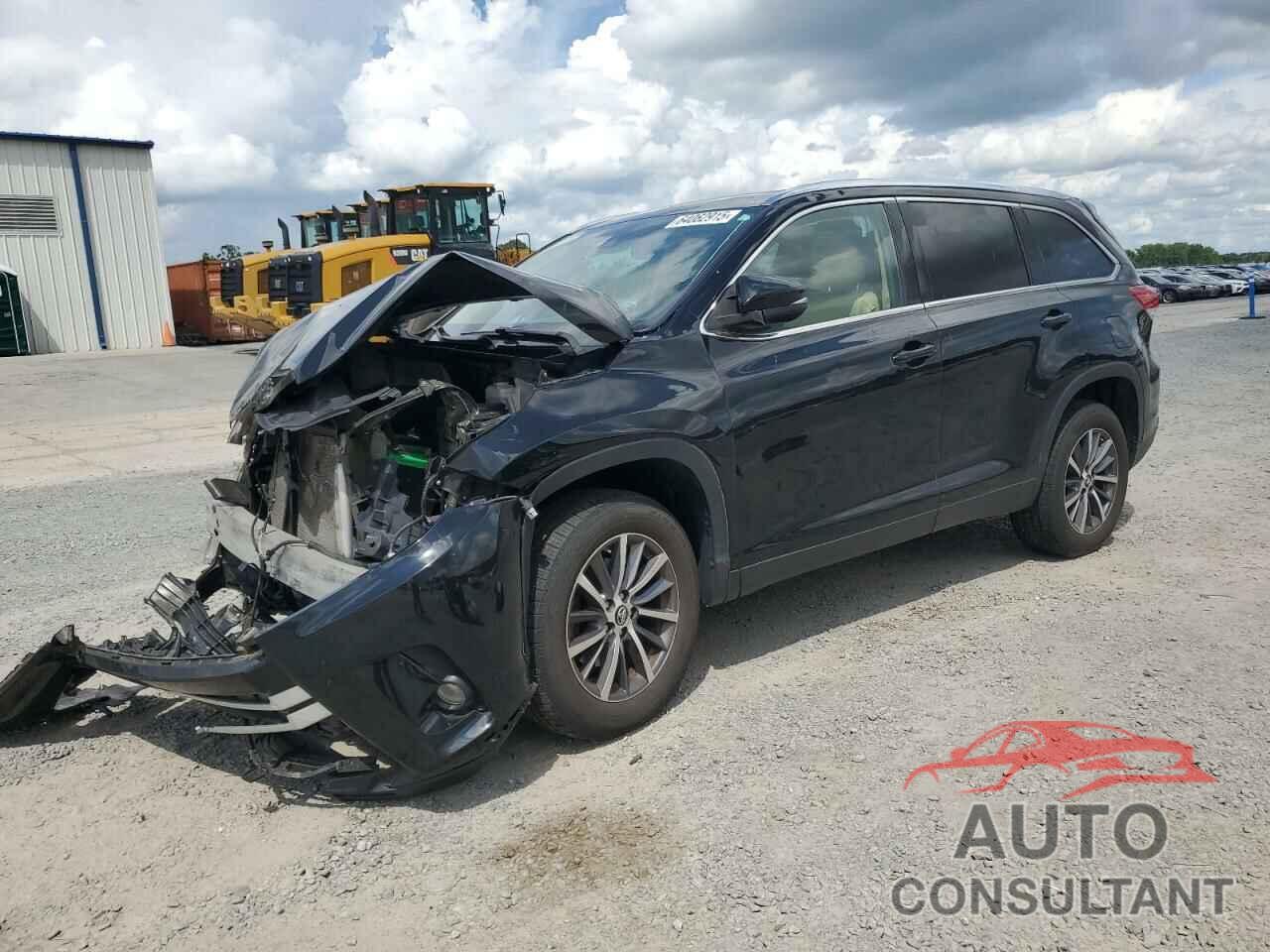TOYOTA HIGHLANDER 2019 - 5TDKZRFH7KS552689