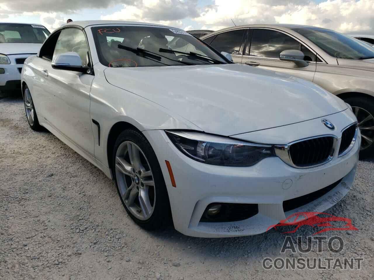 BMW 4 SERIES 2018 - WBA4Z1C54JEC70387