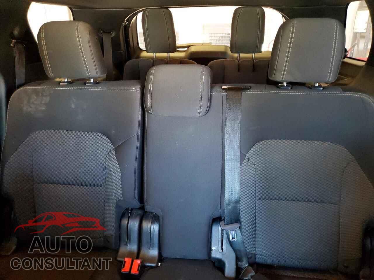 FORD EXPLORER 2017 - 1FM5K7D84HGD76434
