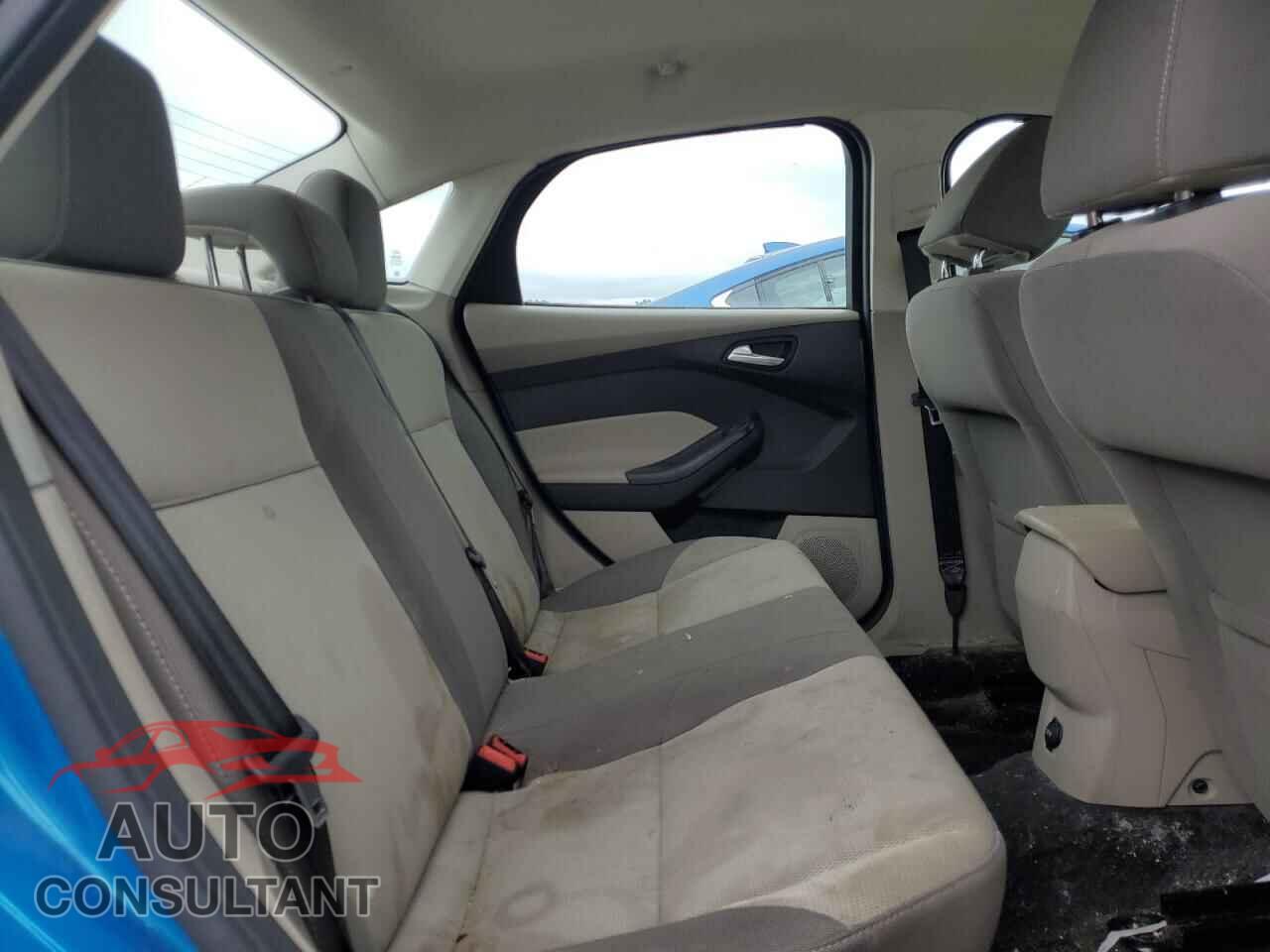 FORD FOCUS 2013 - 1FADP3F2XDL123046