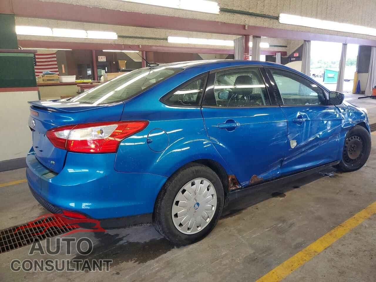 FORD FOCUS 2012 - 1FAHP3F27CL167084