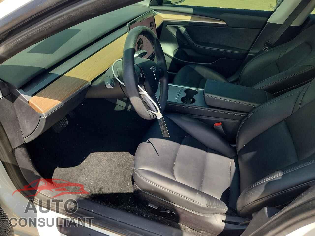 TESLA MODEL 3 2023 - 5YJ3E1EA9PF384698