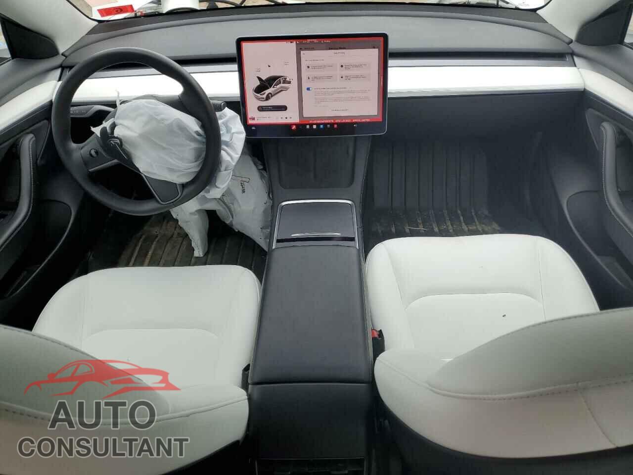 TESLA MODEL 3 2021 - 5YJ3E1EB0MF990279