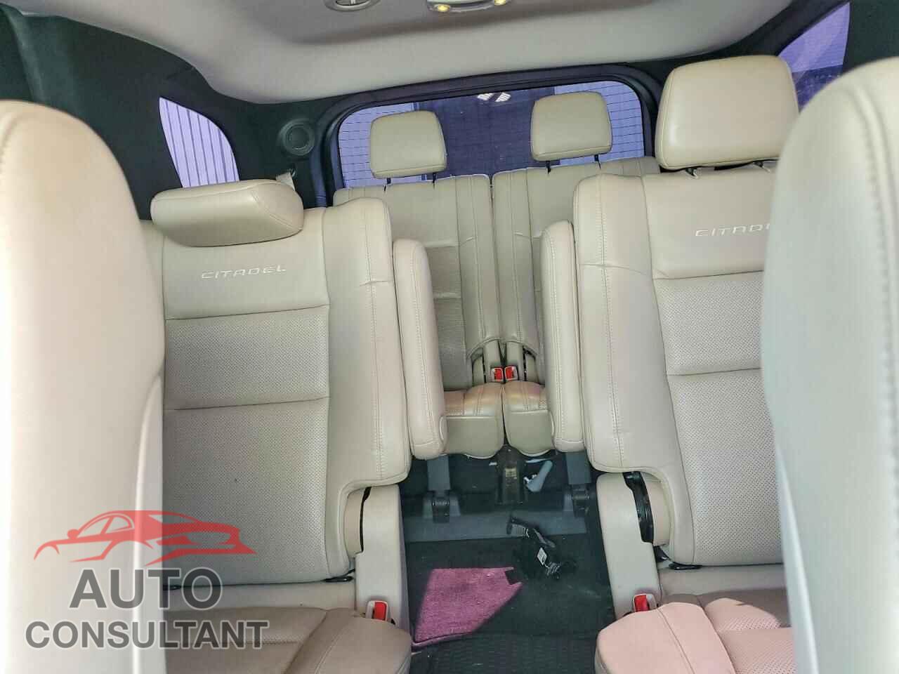 DODGE DURANGO 2018 - 1C4RDHEG4JC393341