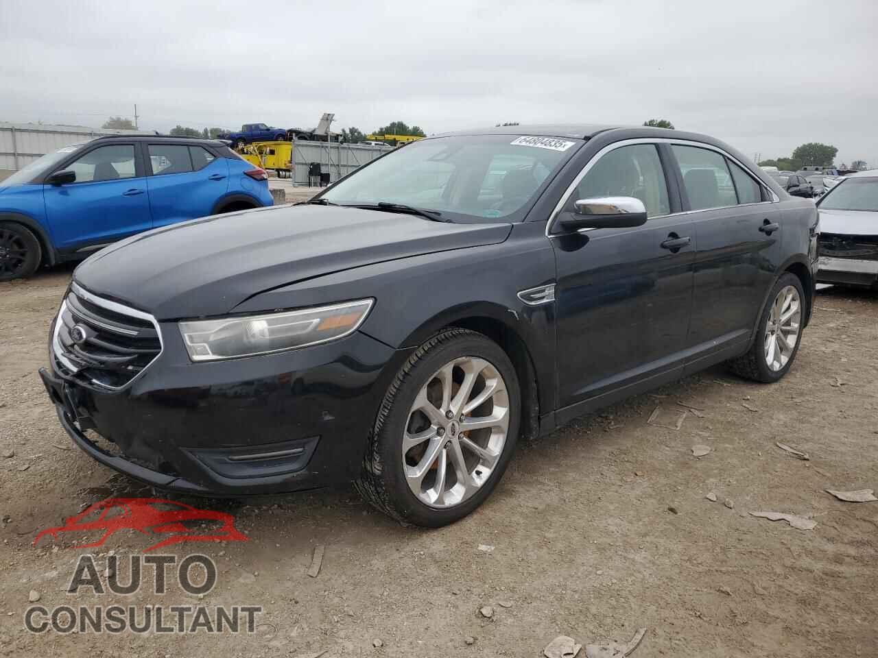 FORD TAURUS 2015 - 1FAHP2F82FG100601
