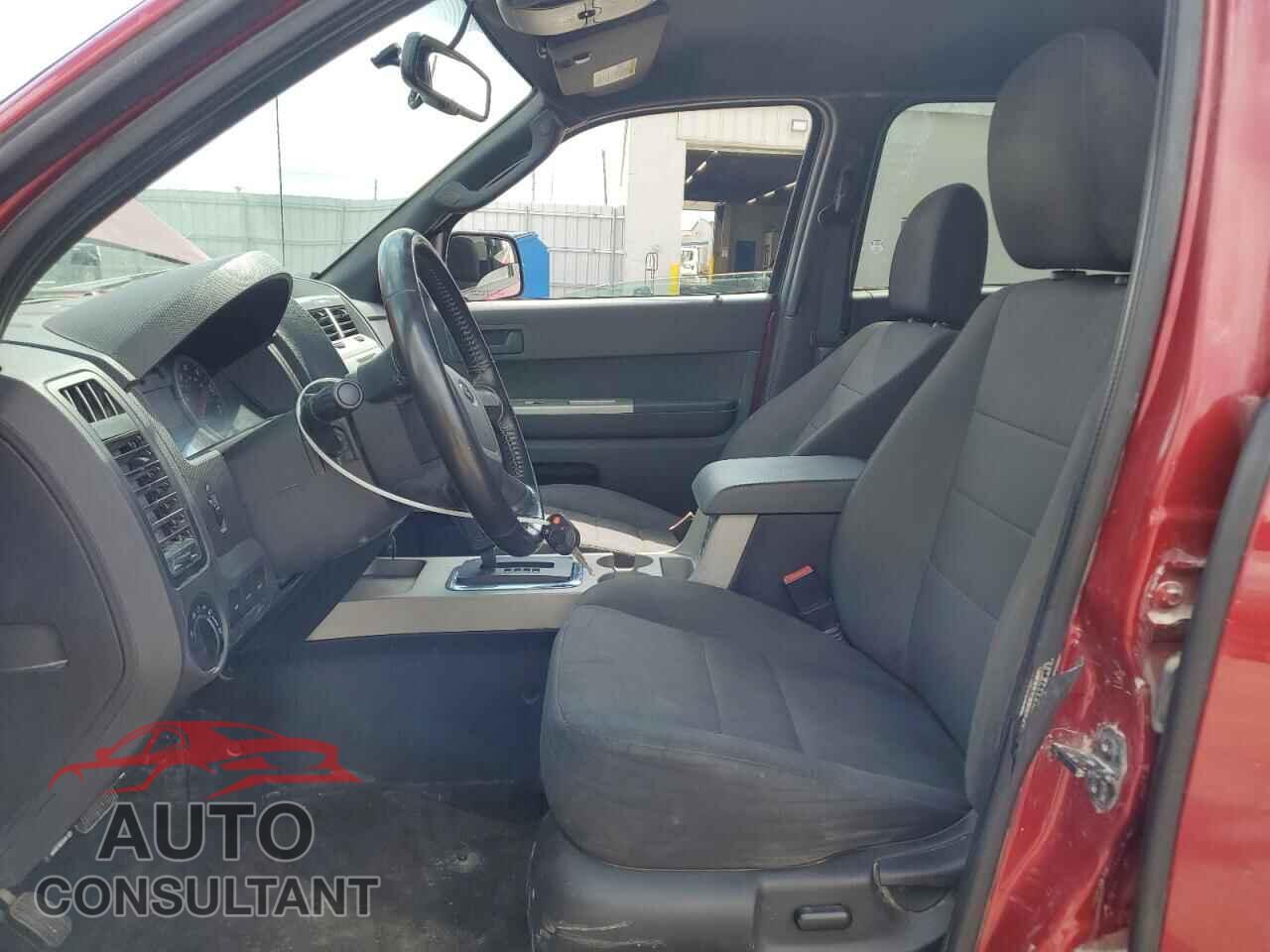 FORD ESCAPE 2011 - 1FMCU0D72BKC40548
