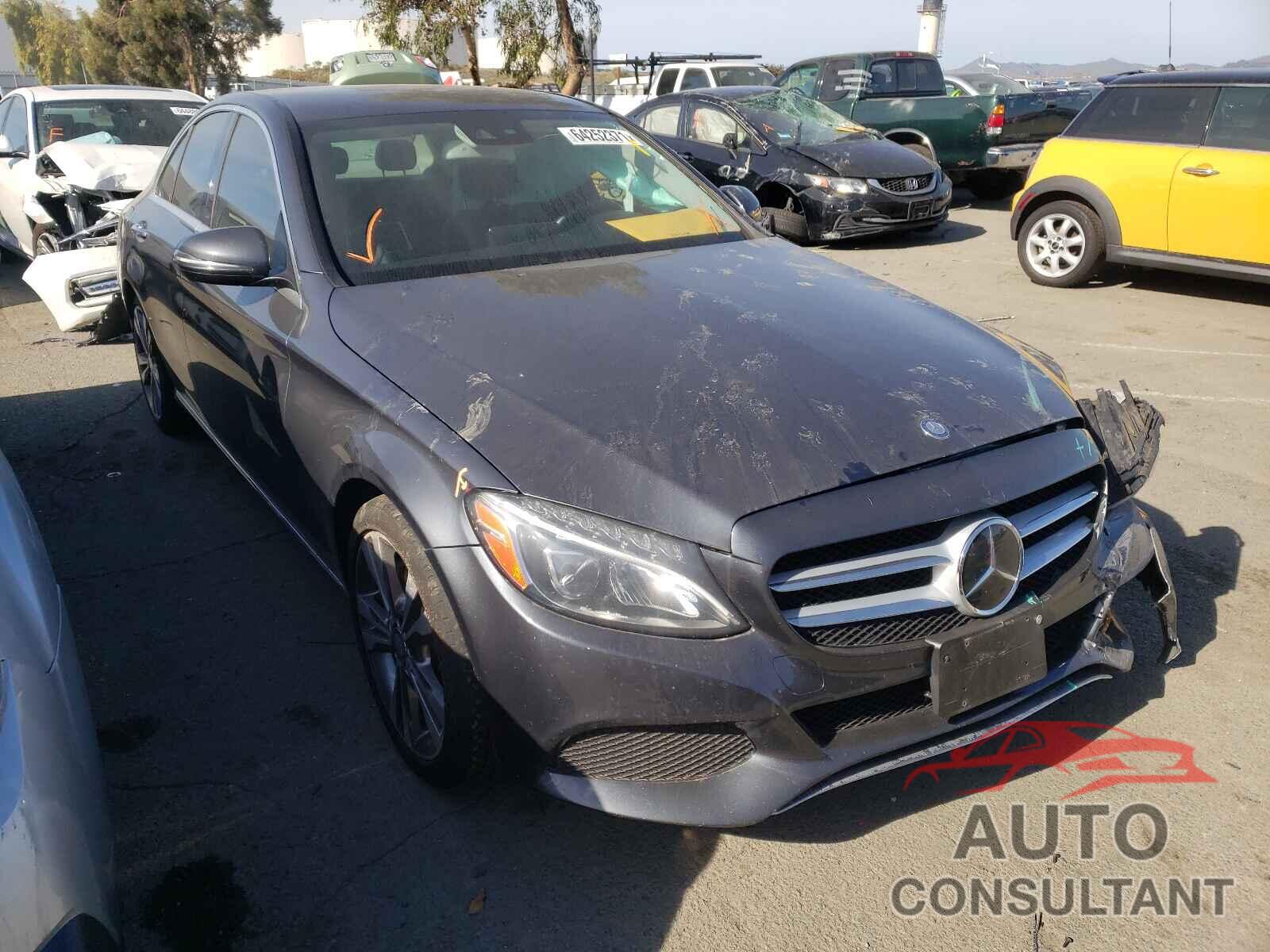 MERCEDES-BENZ C-CLASS 2016 - 55SWF4JB1GU159636