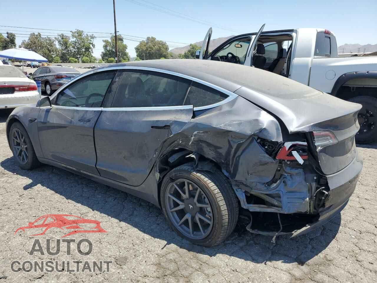 TESLA MODEL 3 2018 - 5YJ3E1EA6JF168864