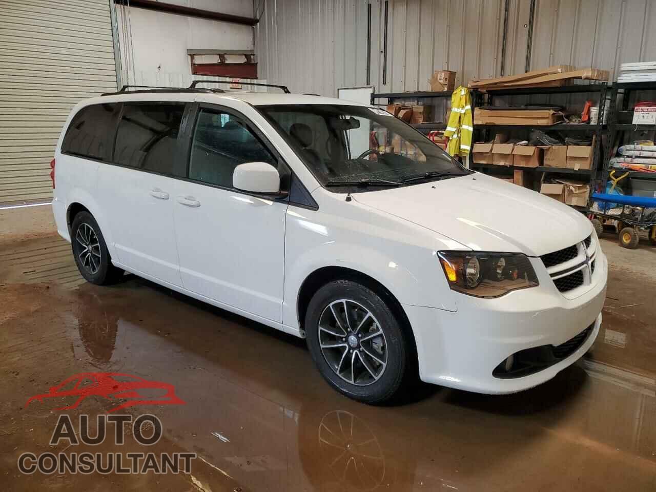 DODGE CARAVAN 2018 - 2C4RDGEG9JR240794