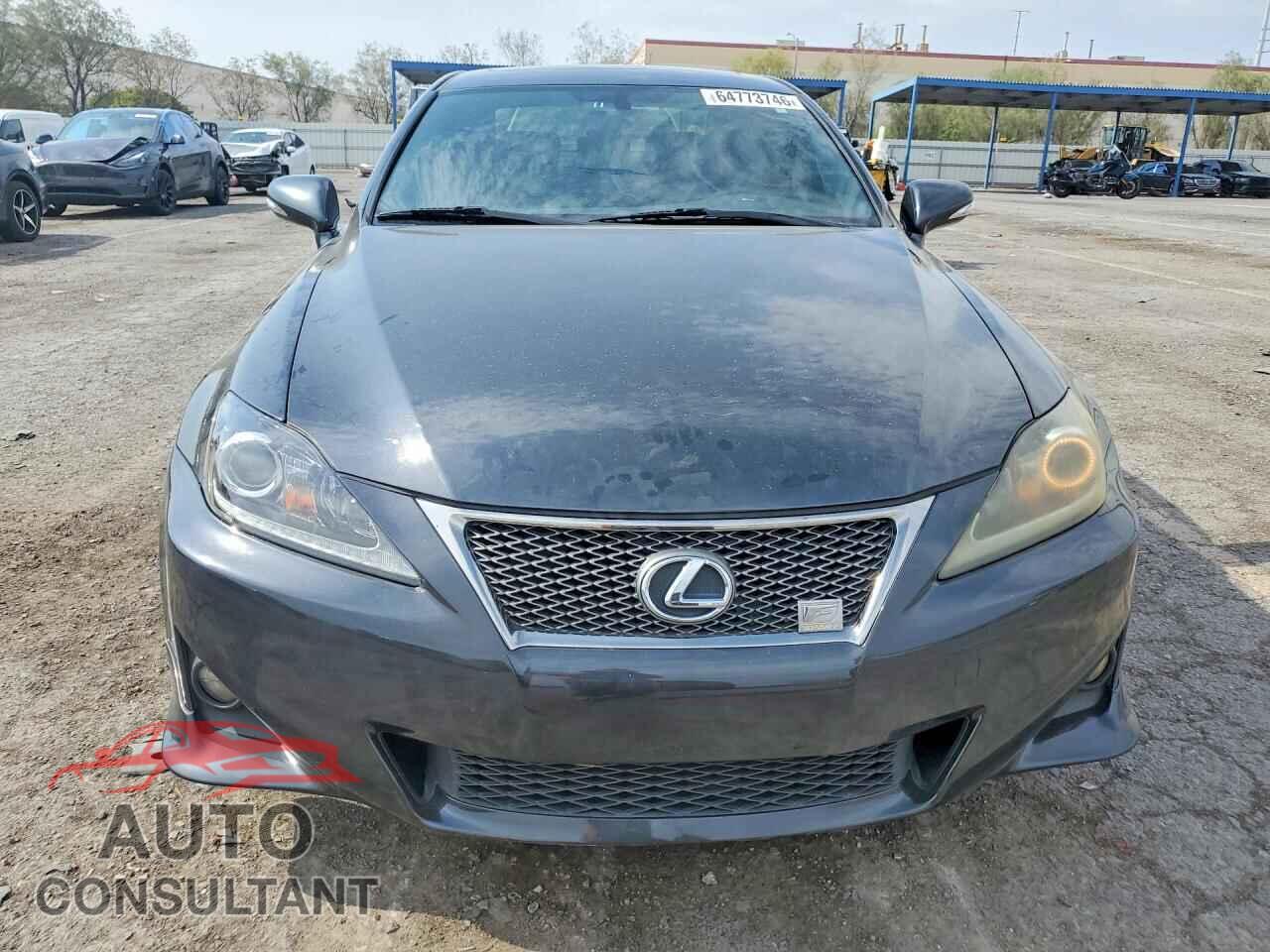 LEXUS IS 2011 - JTHBF5C29B5147651