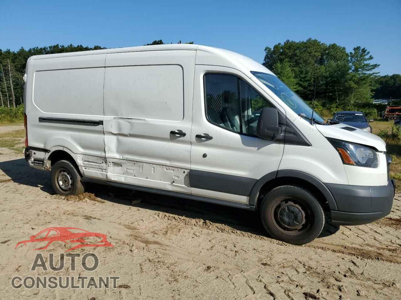 FORD TRANSIT 2017 - 1FTYR2CMXHKB24537