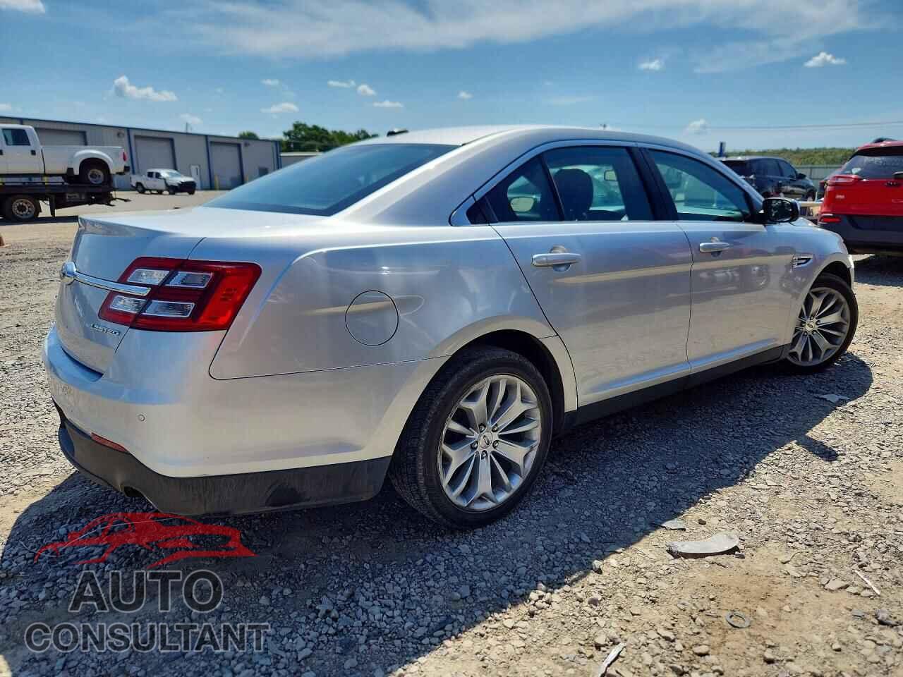 FORD TAURUS 2016 - 1FAHP2F87GG114317
