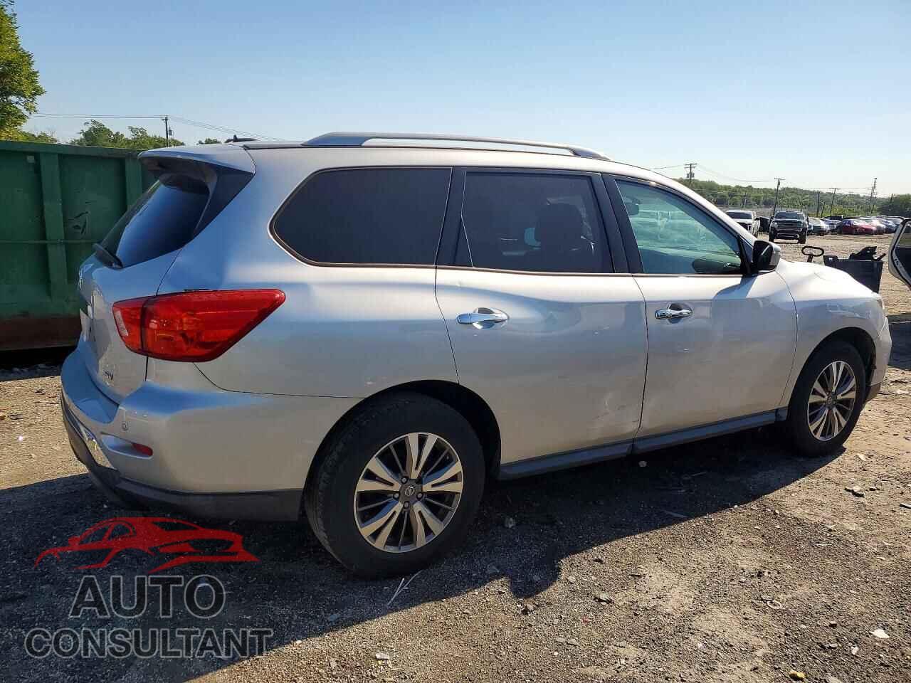 NISSAN PATHFINDER 2017 - 5N1DR2MN9HC664070