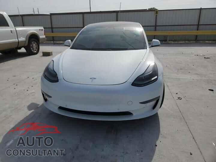 TESLA MODEL 3 2021 - 5YJ3E1EA0MF043038