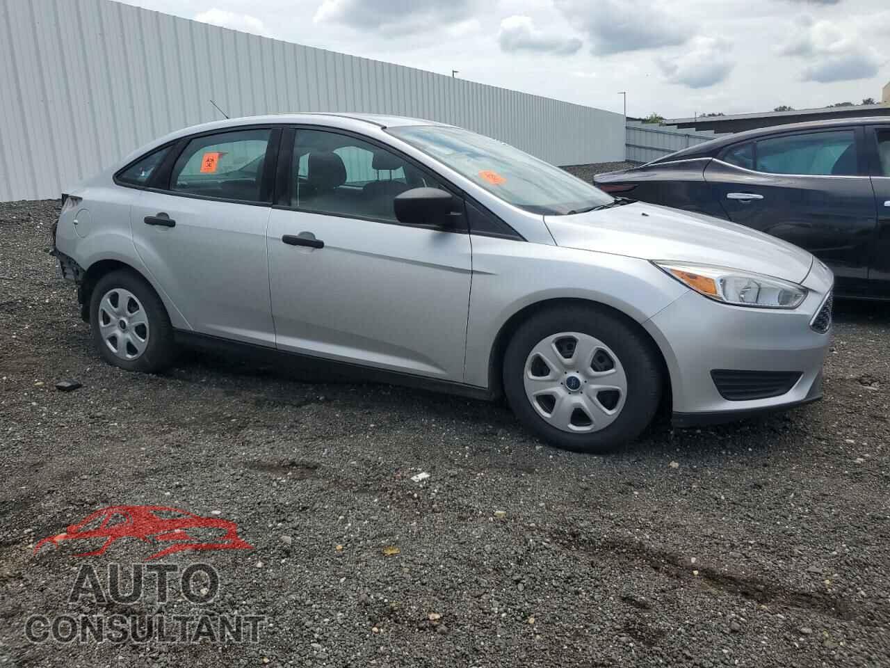FORD FOCUS 2017 - 1FADP3E27HL316780