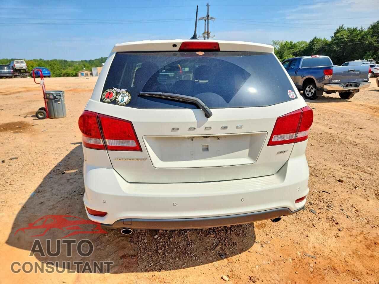 DODGE JOURNEY 2017 - 3C4PDCEG8HT566366