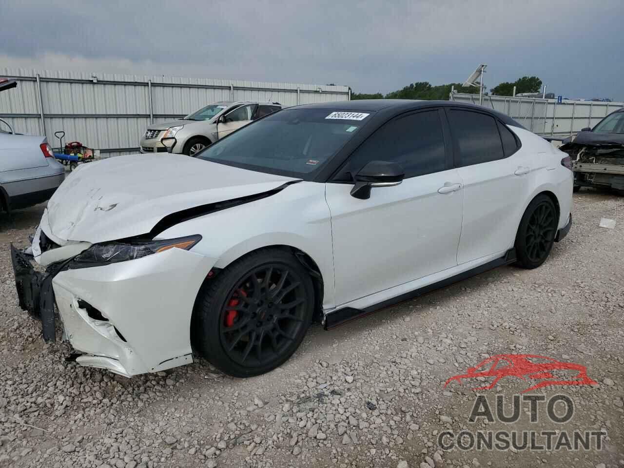 TOYOTA CAMRY 2022 - 4T1KZ1AK2NU068042