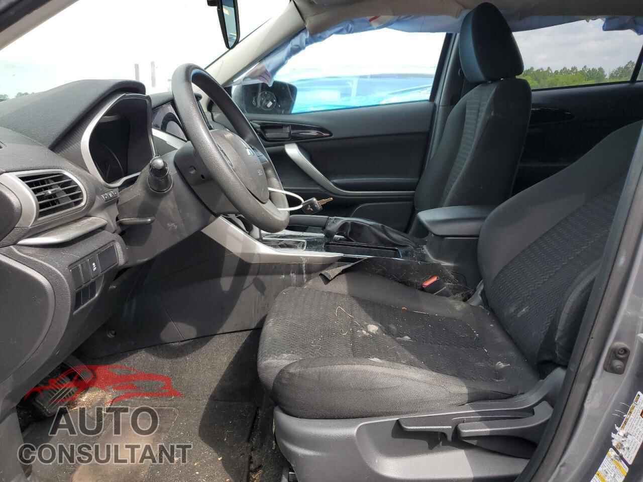 MITSUBISHI ECLIPSE 2018 - JA4AS3AA5JZ045661