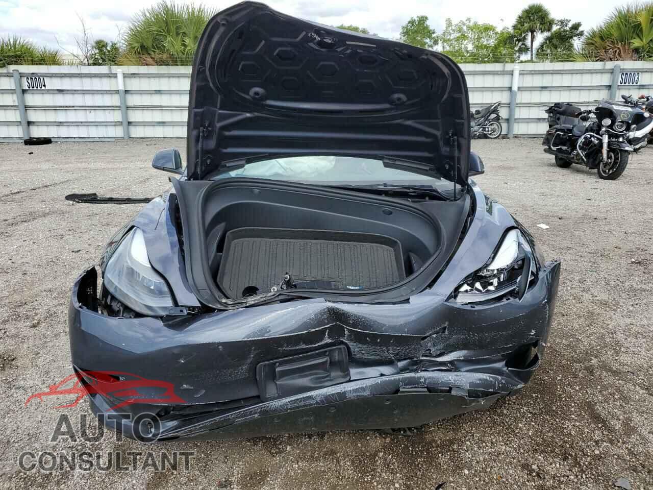 TESLA MODEL 3 2023 - 5YJ3E1EA8PF496103