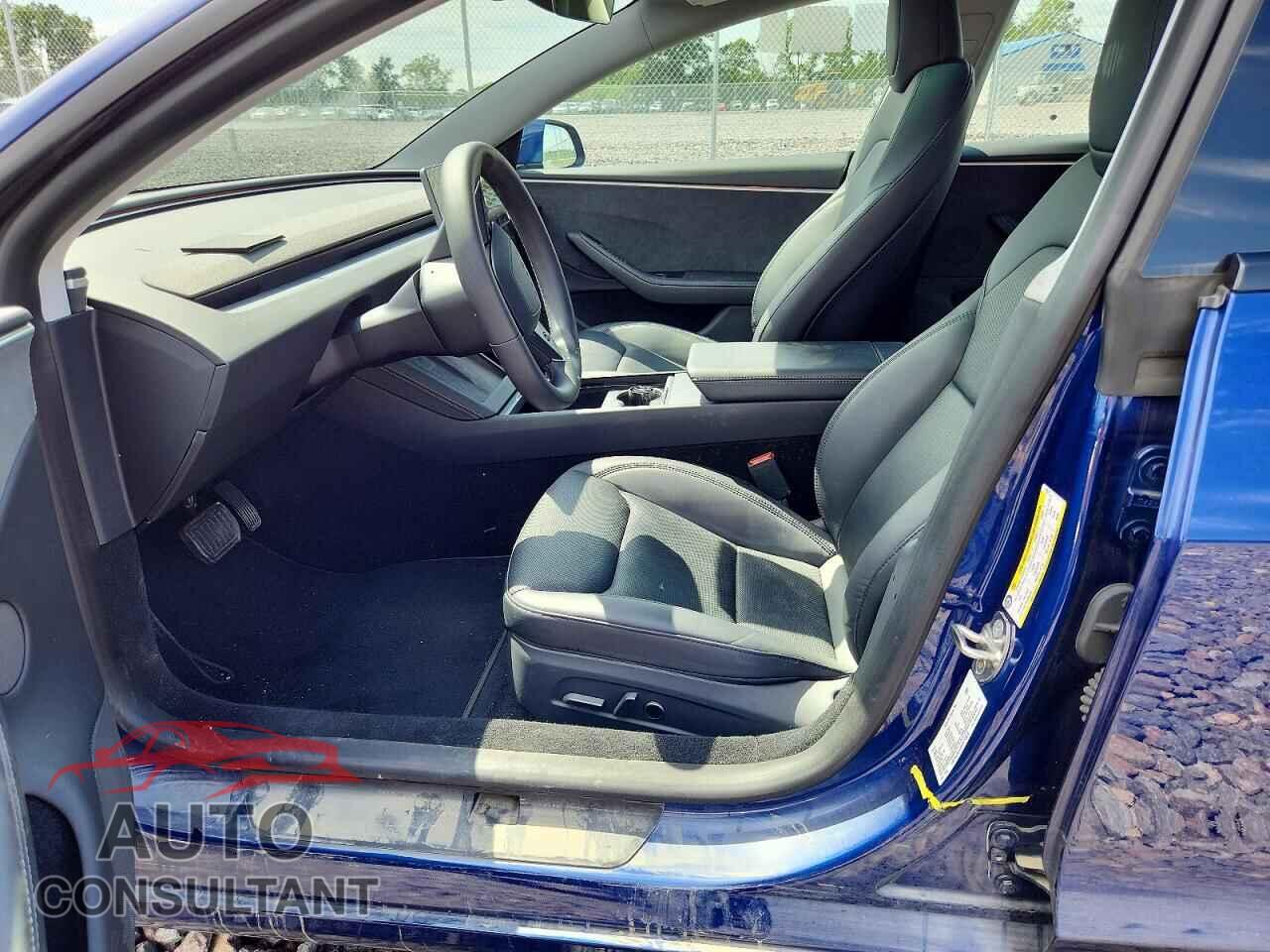 TESLA MODEL 3 2024 - 5YJ3E1EB5RF718575