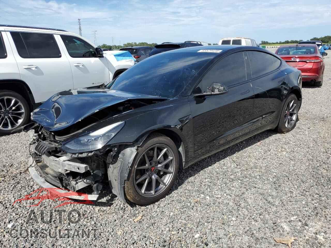 TESLA MODEL 3 2021 - 5YJ3E1EB2MF992566