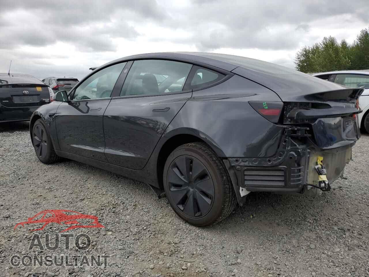 TESLA MODEL 3 2025 - 5YJ3E1EA2SF889068
