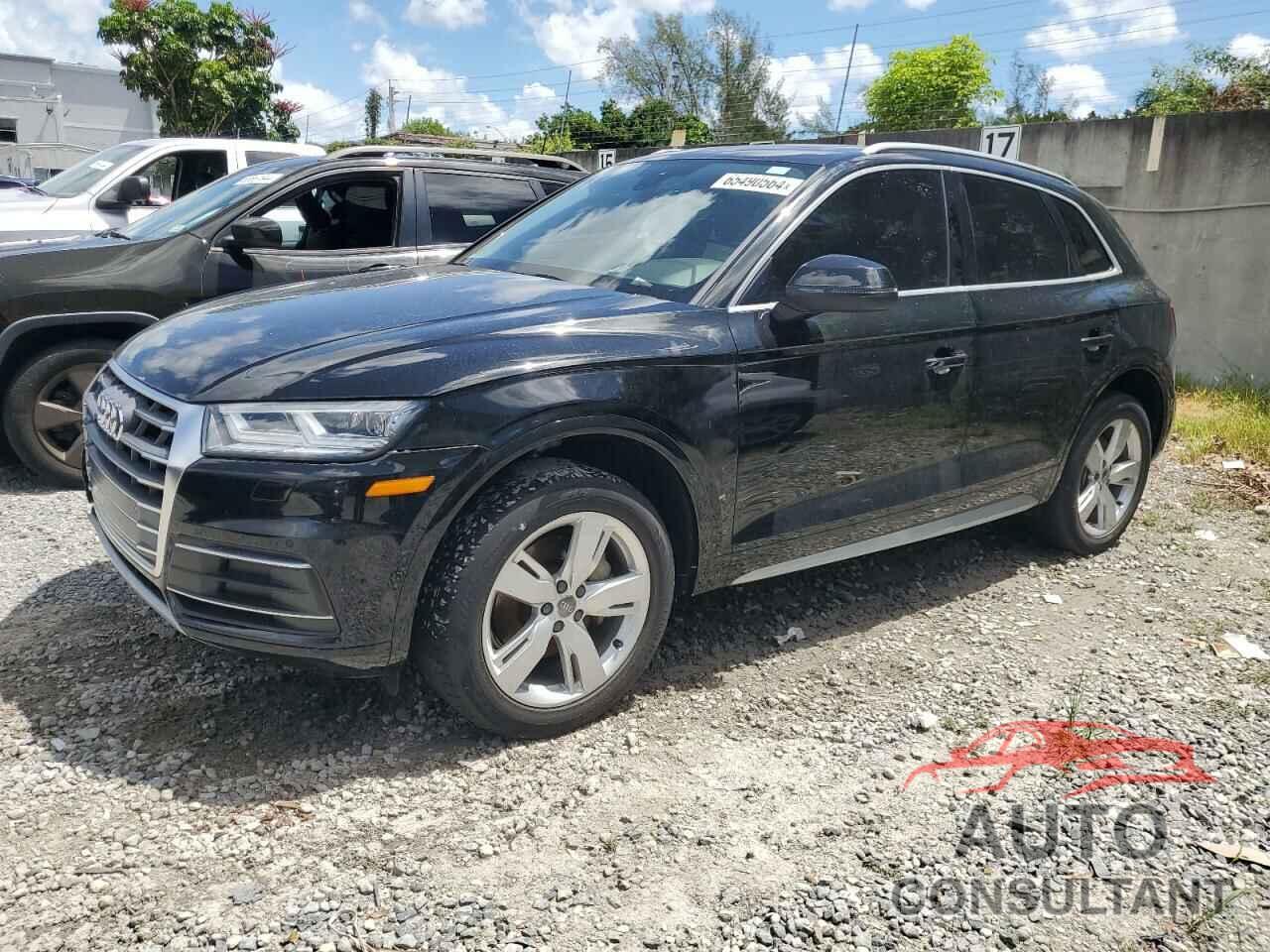 AUDI Q5 2018 - WA1BNAFY0J2143575