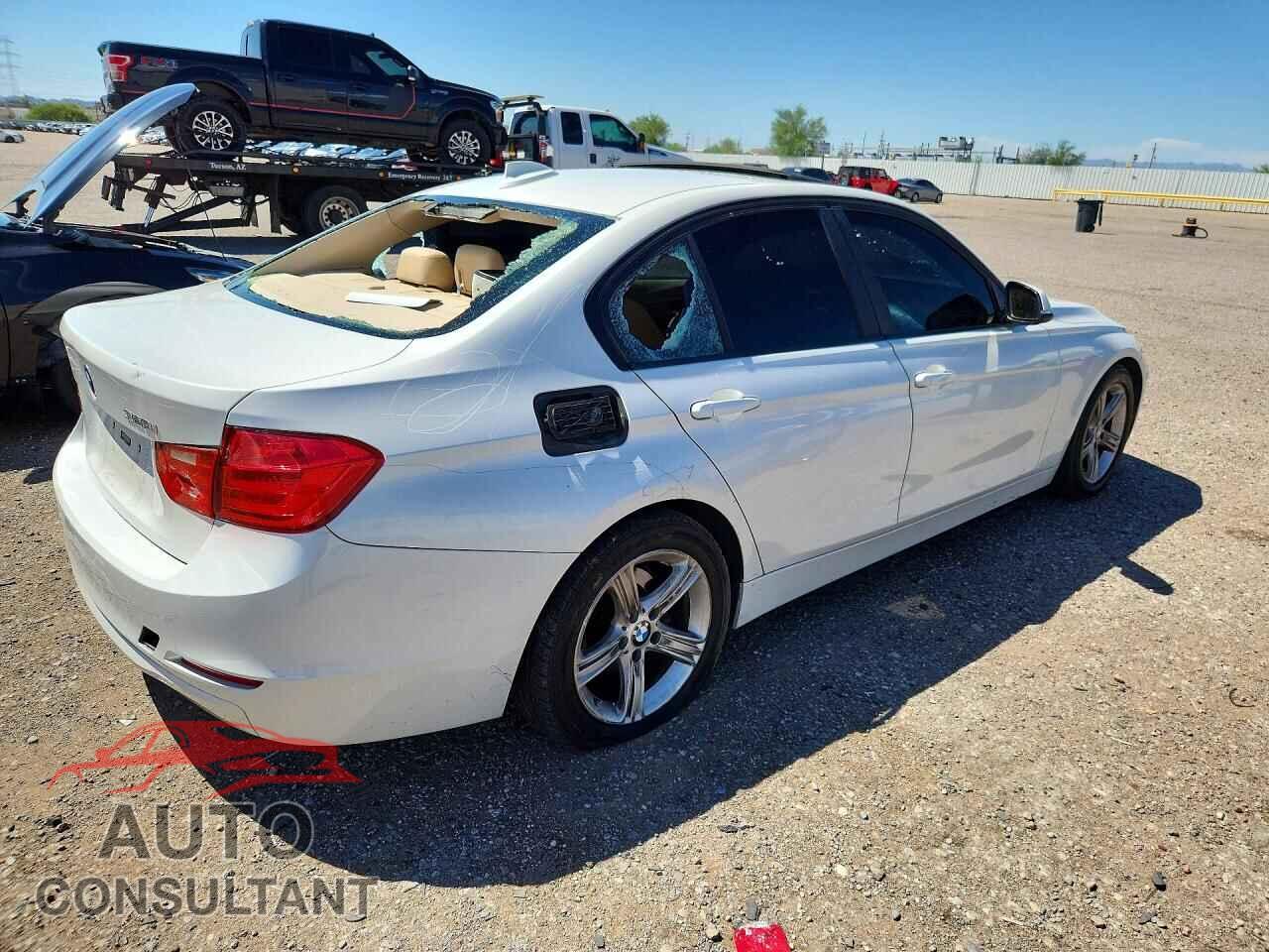 BMW 3 SERIES 2013 - WBA3A5C55DF359147