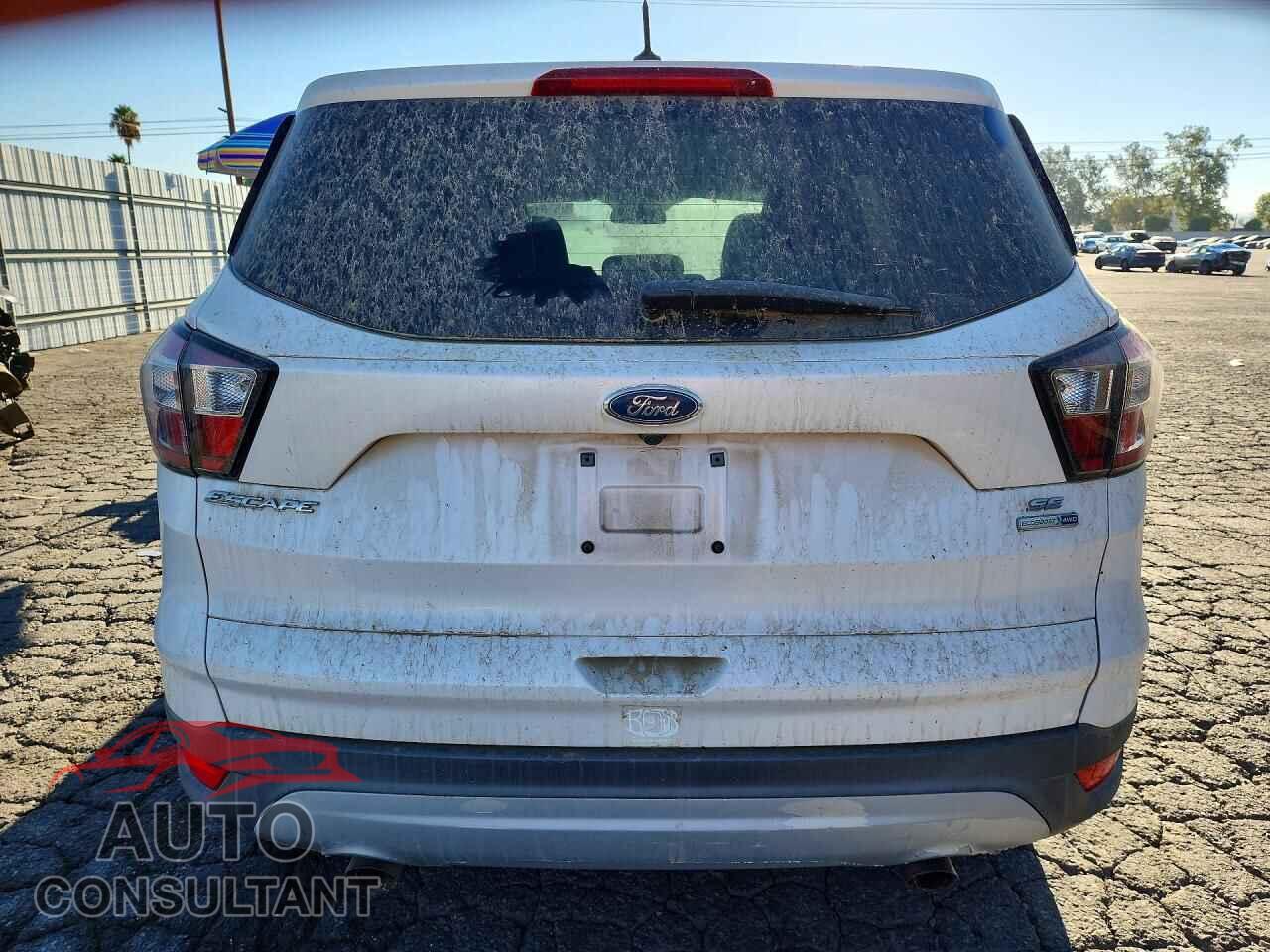 FORD ESCAPE 2017 - 1FMCU9GD1HUE49637