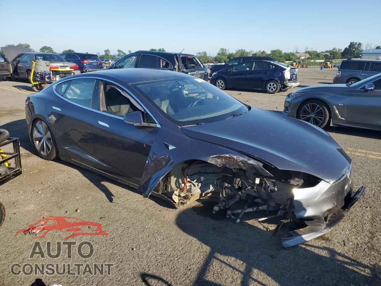 TESLA MODEL S 2020 - 5YJSA1E20LF413788