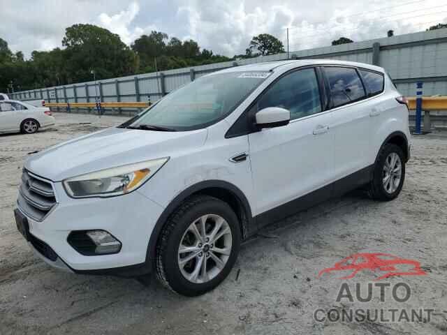 FORD ESCAPE 2017 - 1FMCU0G96HUD44759